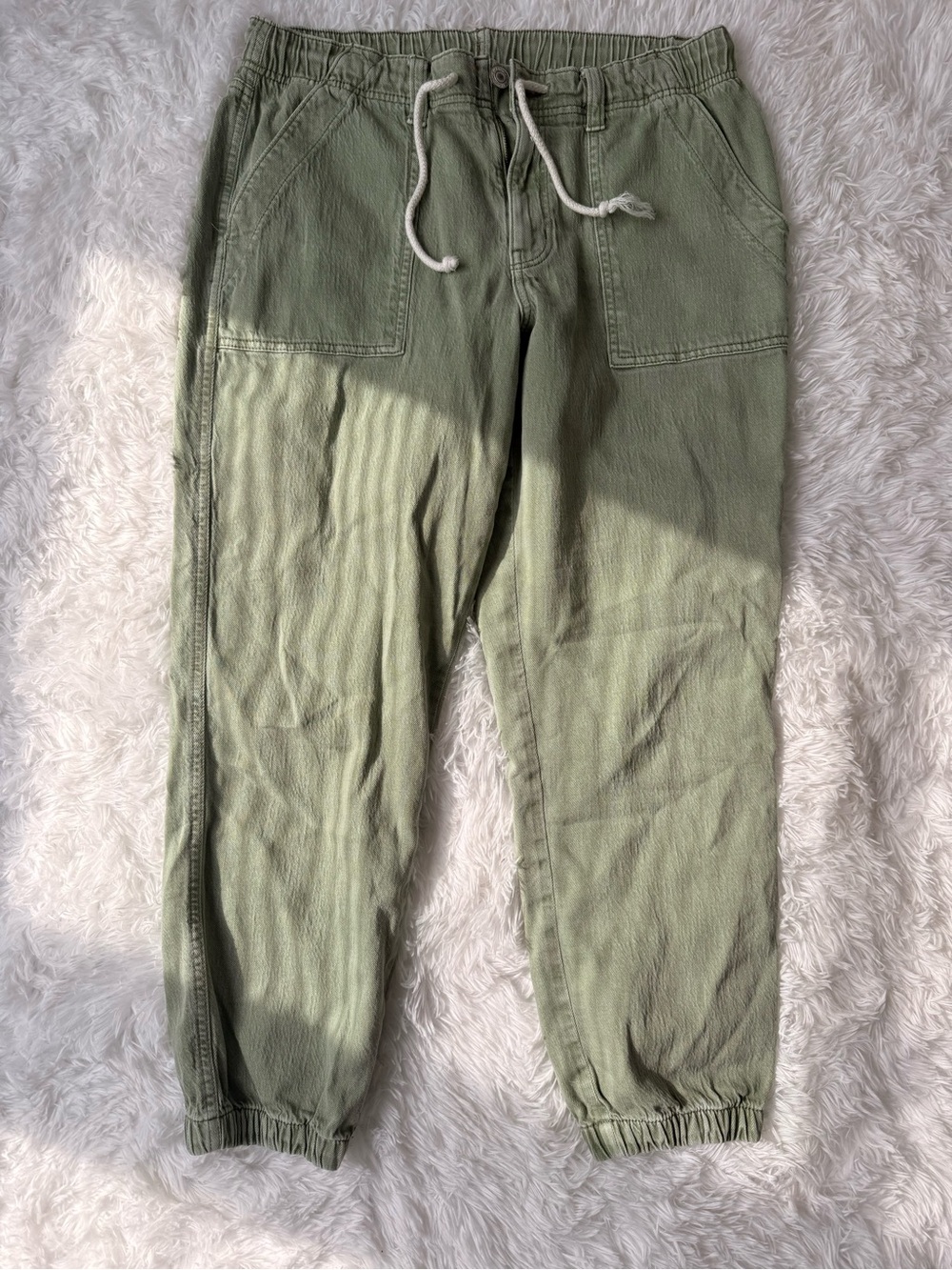 American Eagle Outfitters Olive Drawstring Joggers